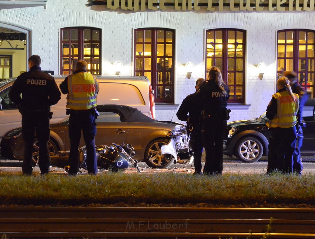 VU Krad gegen PKW Koeln Braunsfeld Aachenerstr P035.JPG - Miklos Laubert